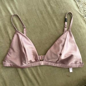 Beautiful Satin-Feel XL Victorias Secret Bra